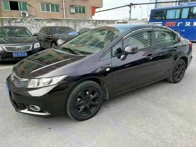 广州12年本田思域2