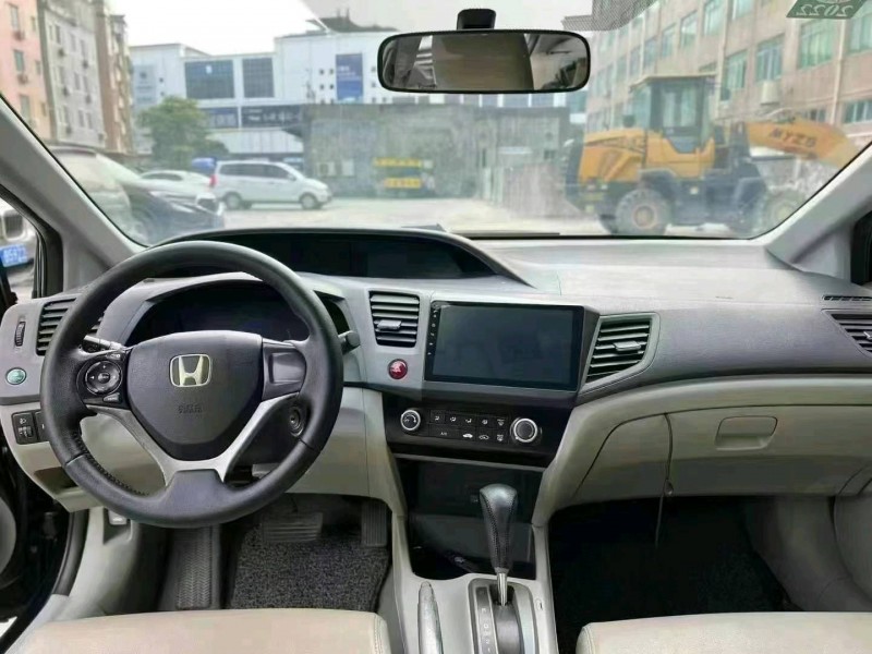 广州12年本田思域8