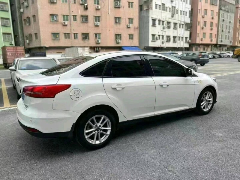 广州18年福特福克斯4