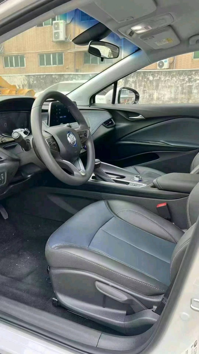 广州23年别克微蓝6