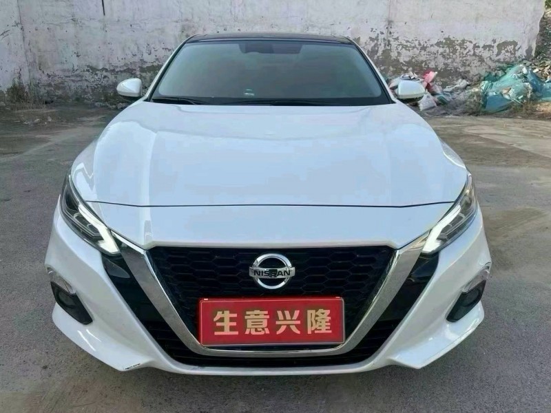 洛陽22年日產天籟1