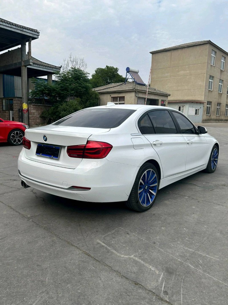 徐州19年宝马3系8