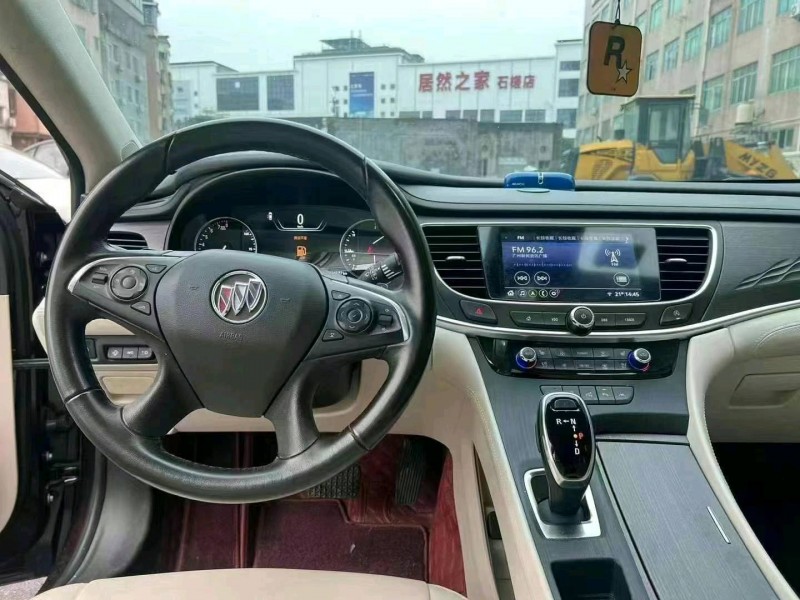 广州22年别克君越9