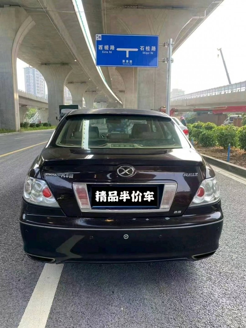 广州06年丰田锐志6