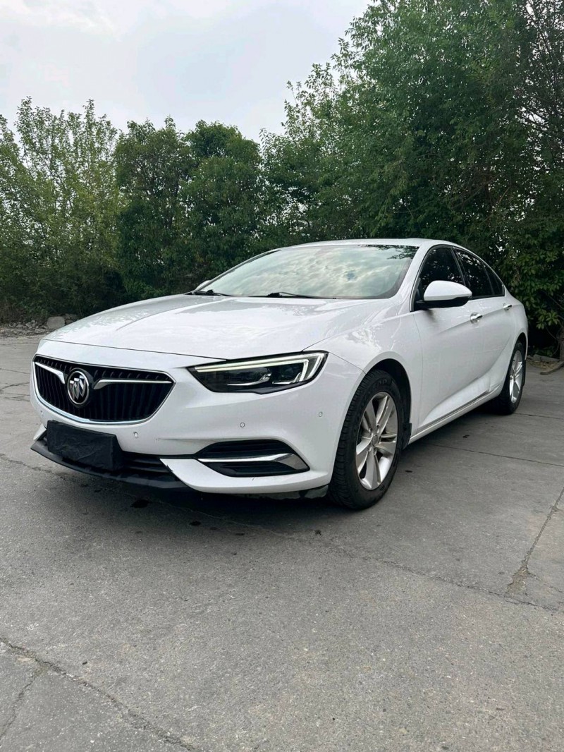 徐州19年别克君威3