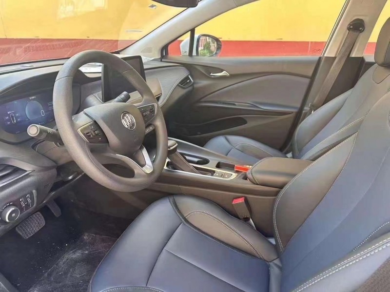 济南24年别克微蓝8