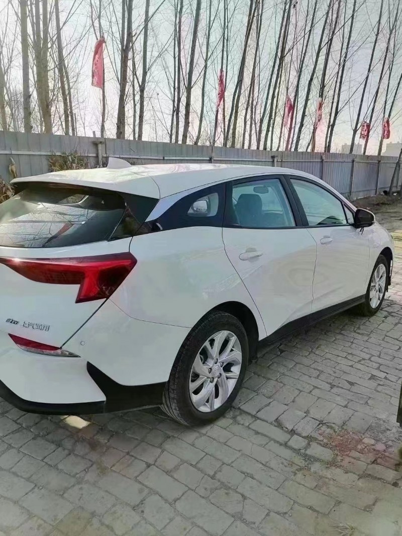 菏泽24年别克微蓝6