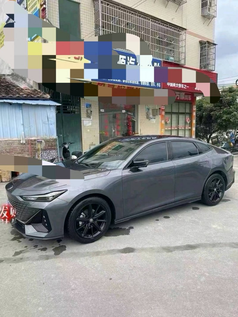 广州22年长安汽车UNI-V6