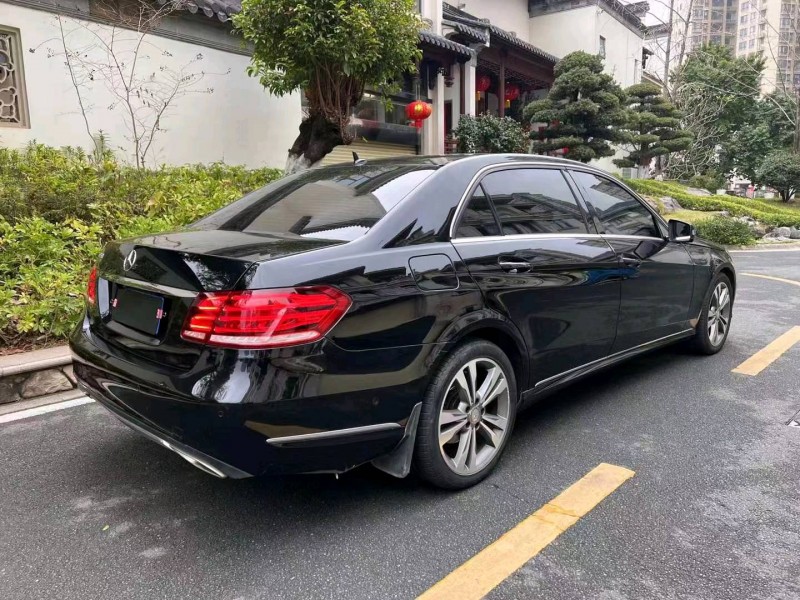 广州15年奔驰E8