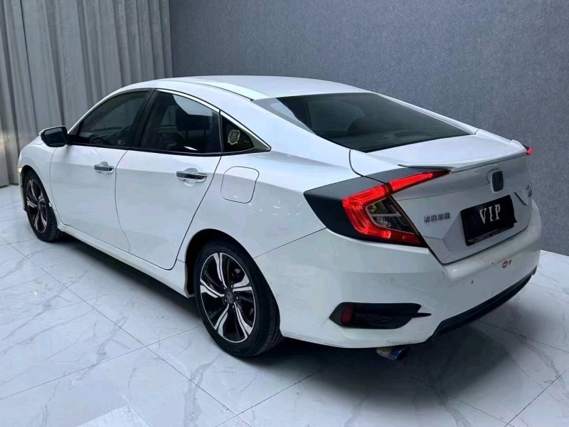 廊坊17年本田思域4