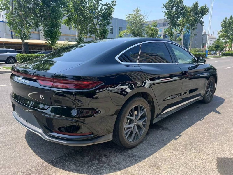 保定24年比亚迪汉7