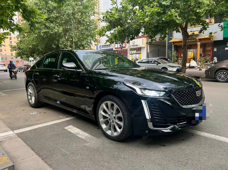 保定20年凯迪拉克CT52