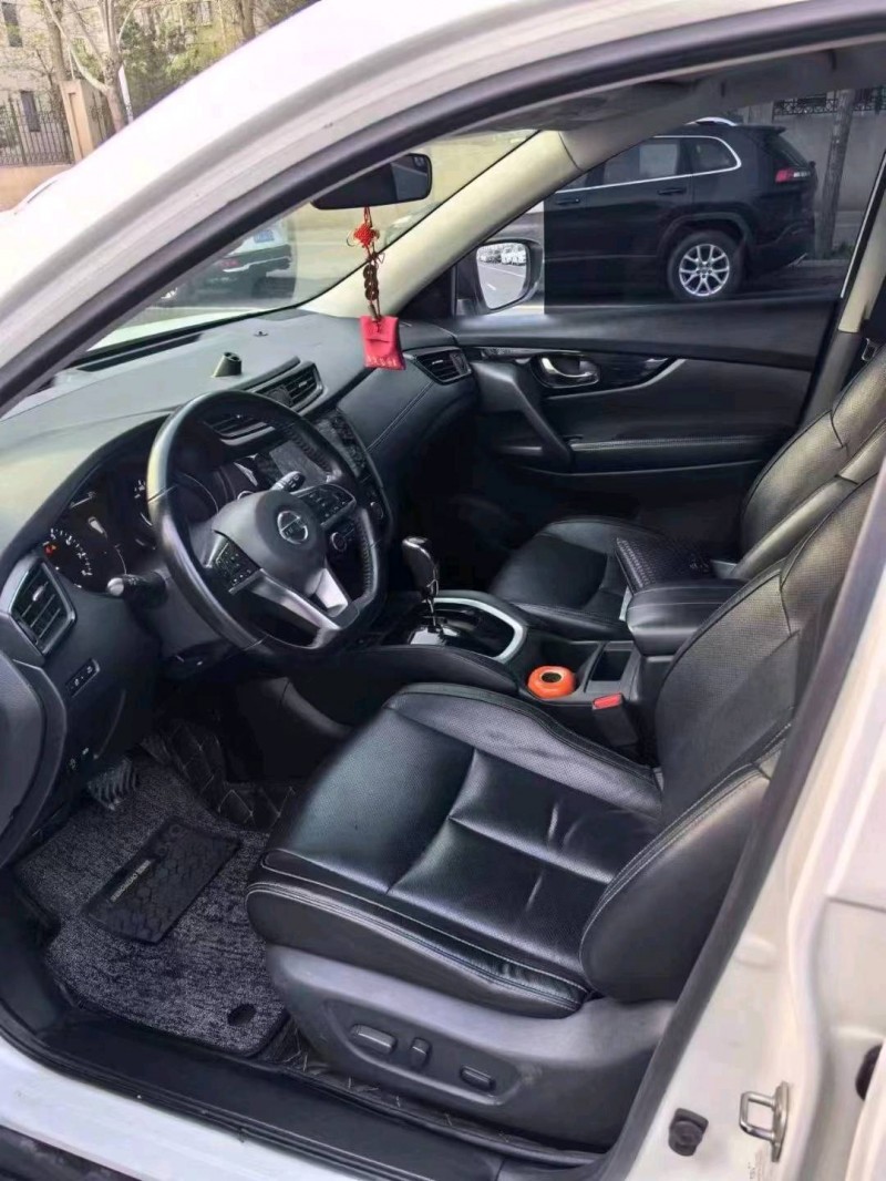 北京19年日产奇骏5