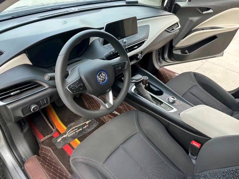 枣庄23年别克微蓝4