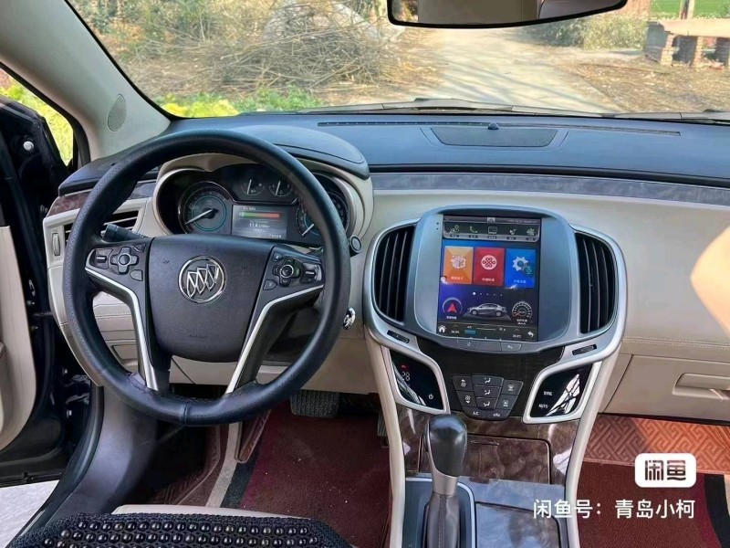 青岛15年别克君越7