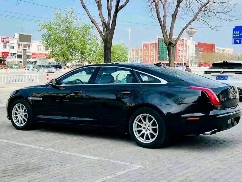 枣庄13年捷豹XJL5