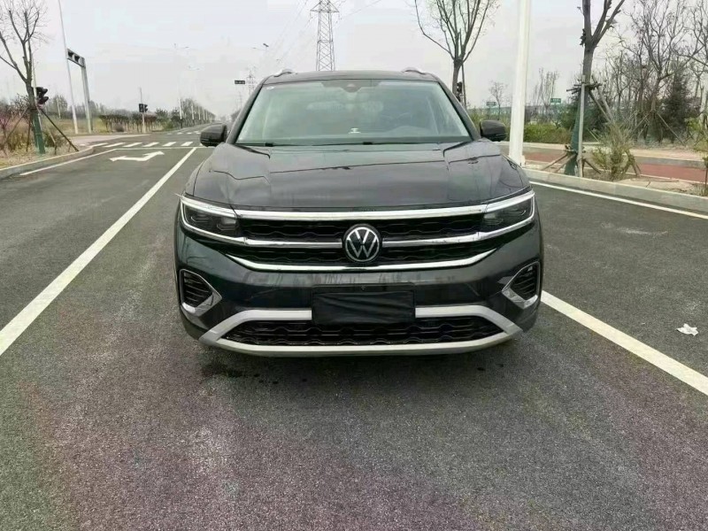 邯郸21年大众揽境8