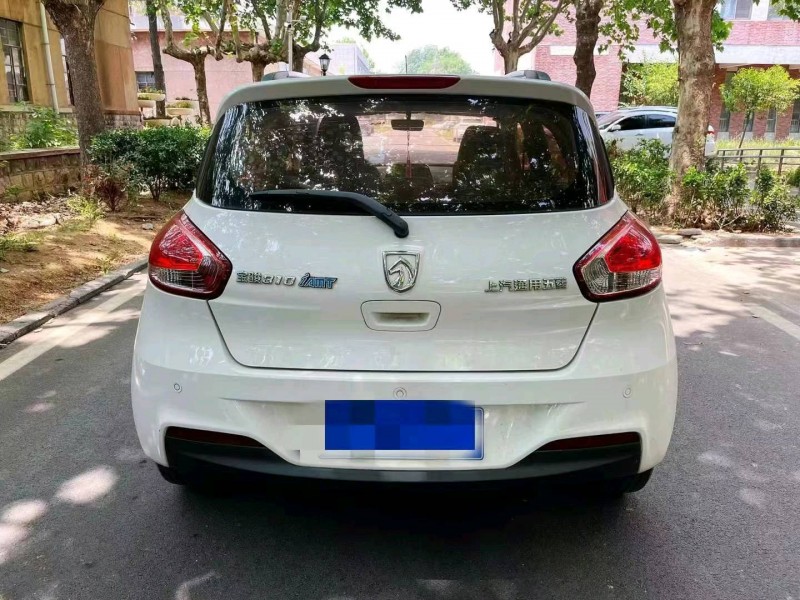 威海18年寶駿3109