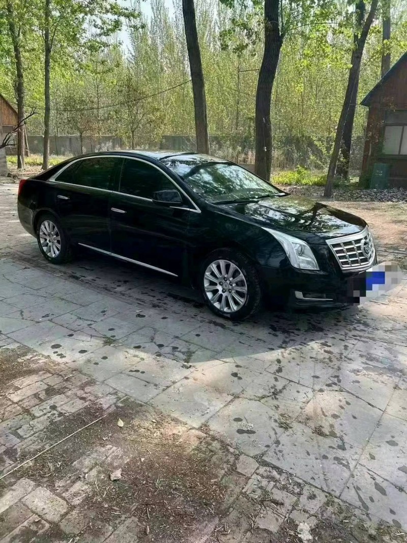 东营14年凯迪拉克XTS3