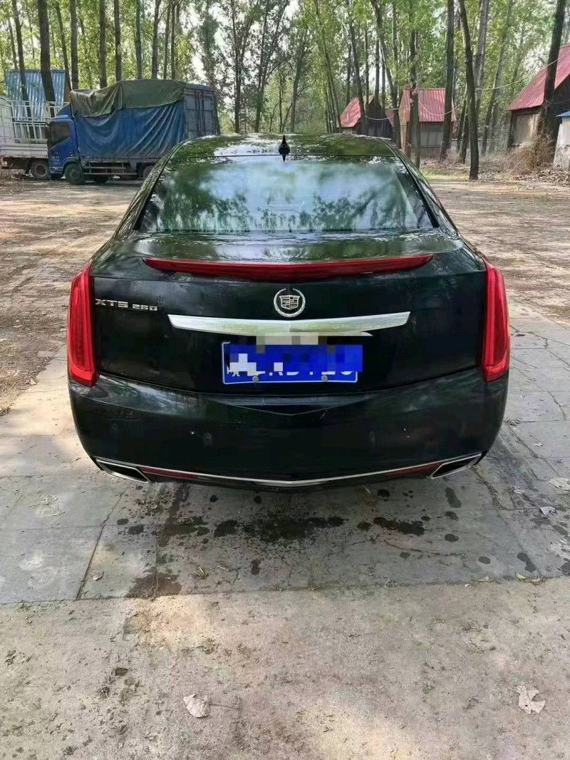 东营14年凯迪拉克XTS8
