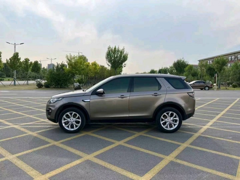 邢台16年路虎神行者4