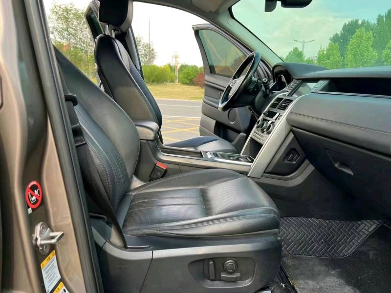 邢台16年路虎神行者8