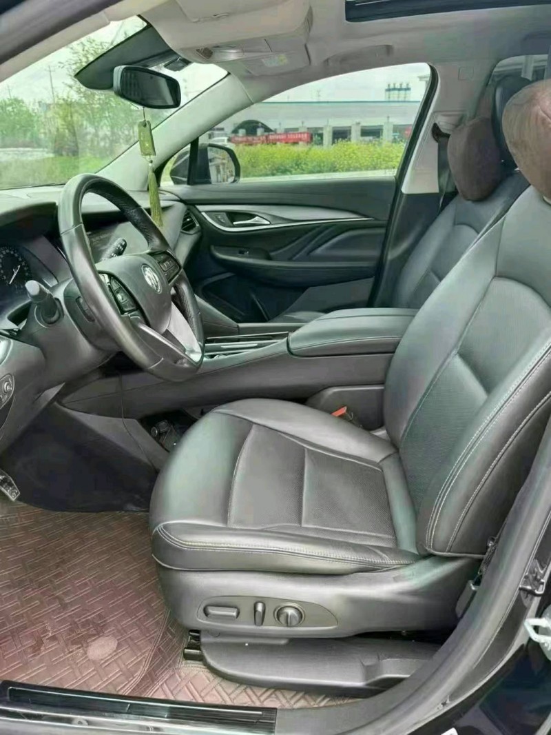 苏州21年别克昂科旗6