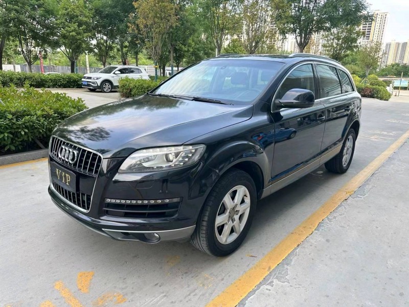 济宁11年奥迪Q72