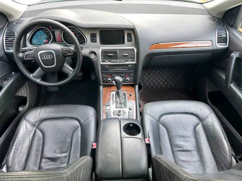 济宁11年奥迪Q79