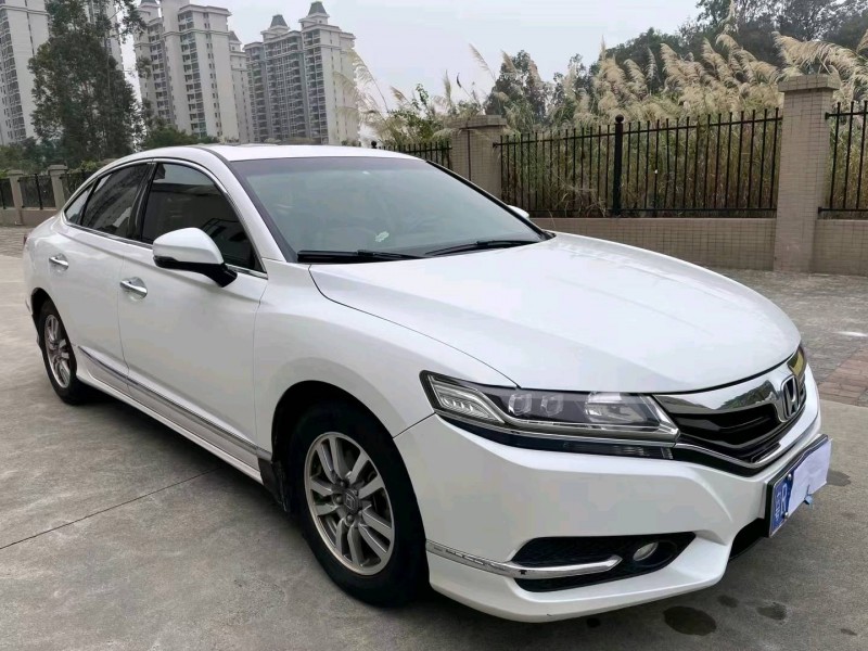 江门14年本田思铂睿3