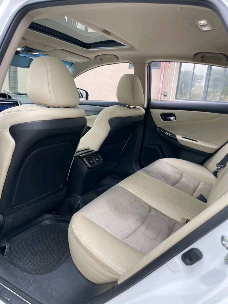 江门14年本田思铂睿5