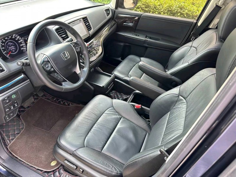 济宁18年本田奥德赛9