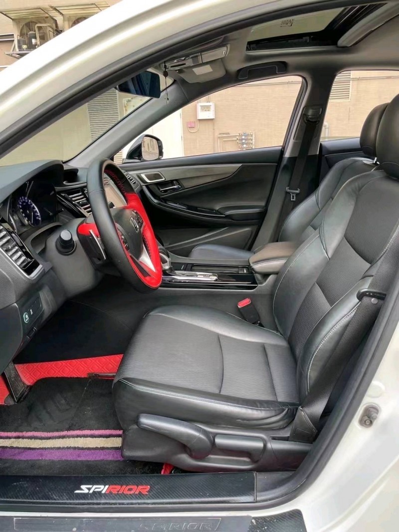 江门18年本田思铂睿4