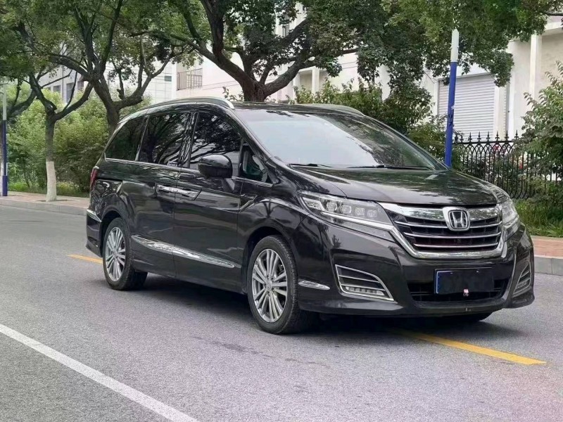 廊坊17年本田艾力绅2