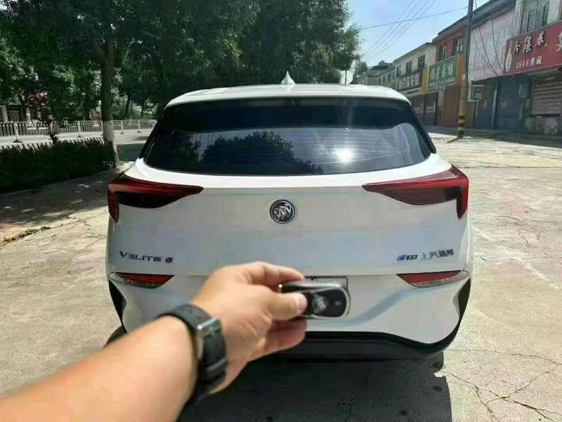 济南23年别克微蓝8