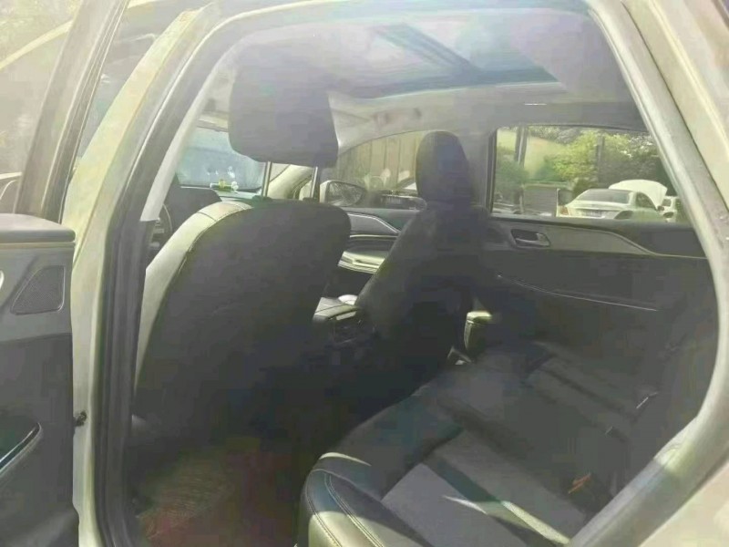 成都23年传祺埃安S5803