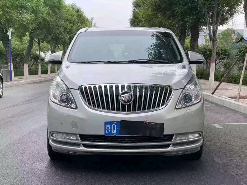 廊坊12年别克GL81