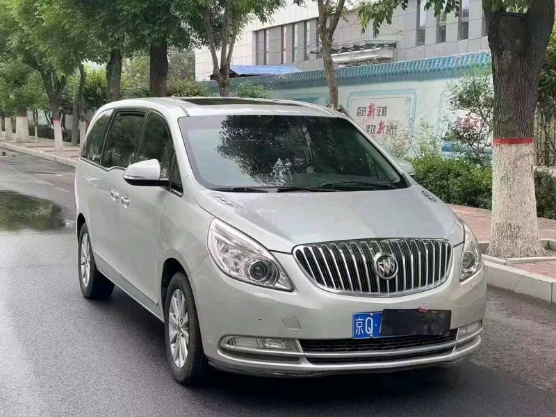 廊坊12年别克GL82