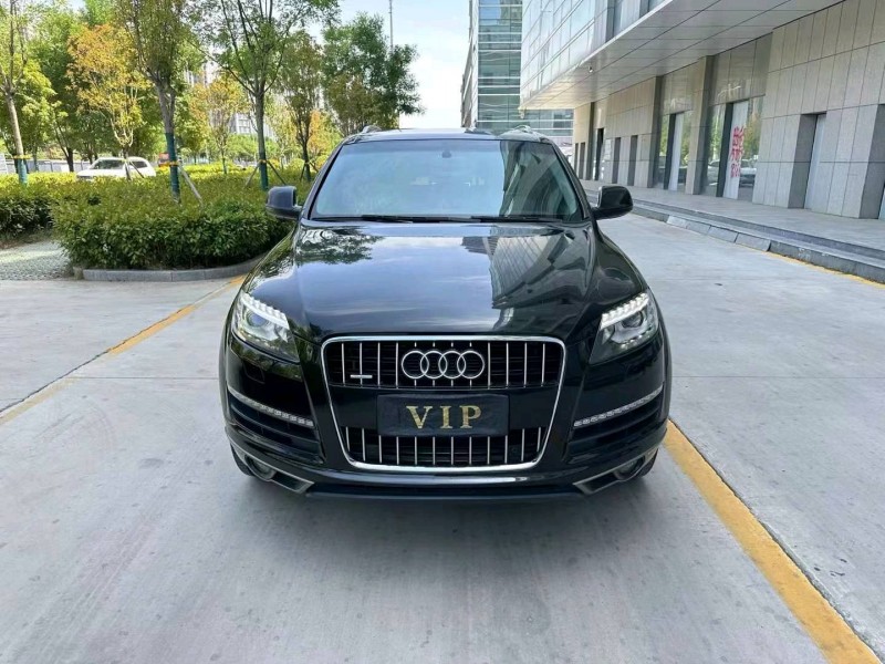 济宁13年奥迪Q71