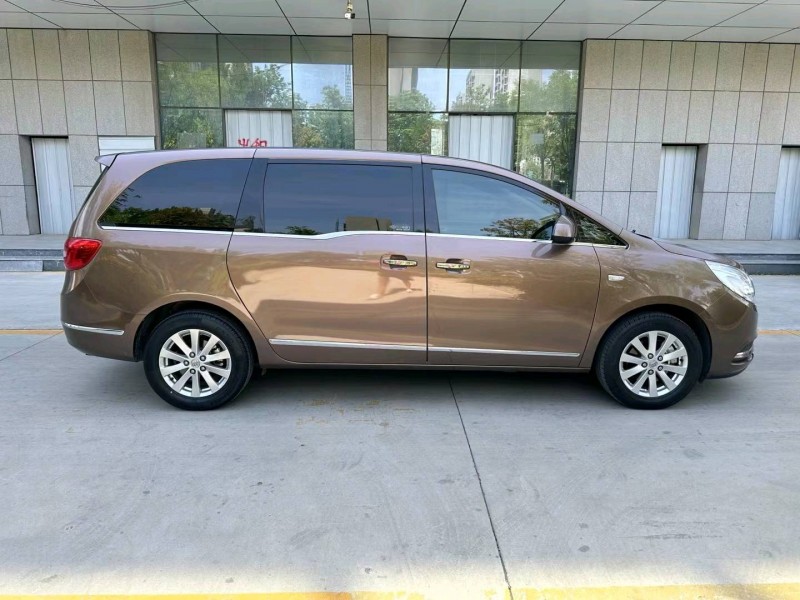 济宁20年别克GL86