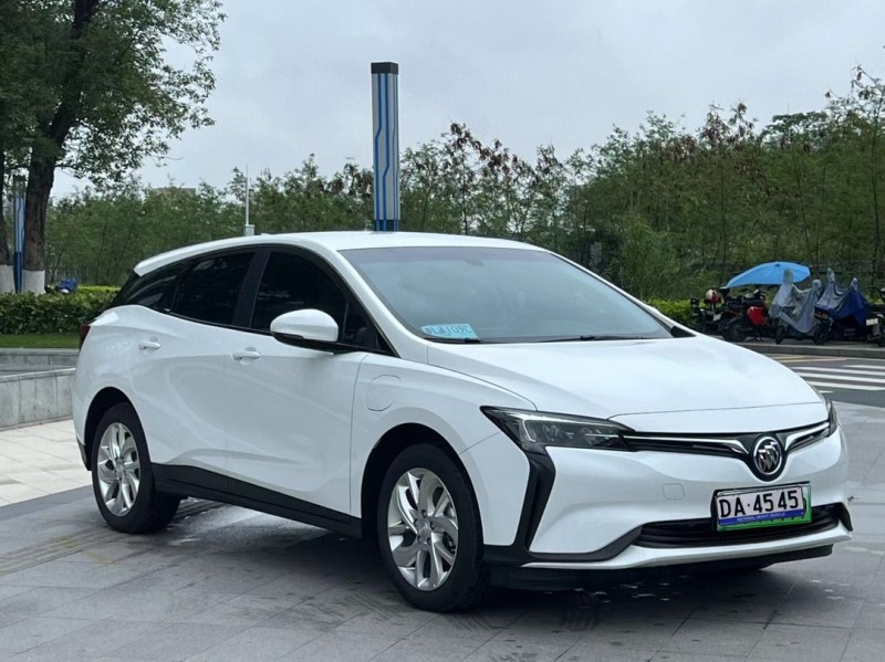 东莞23年别克微蓝2