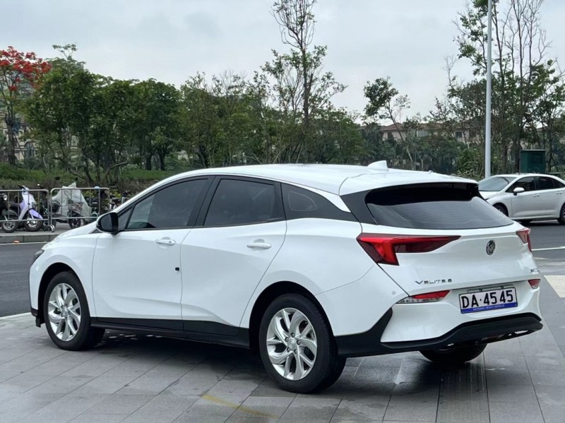 东莞23年别克微蓝7