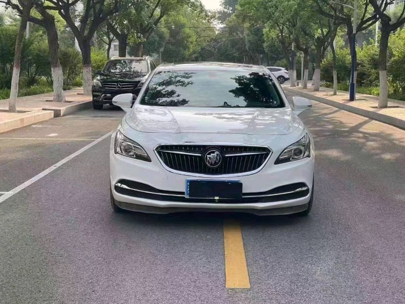 廊坊16年别克君越1