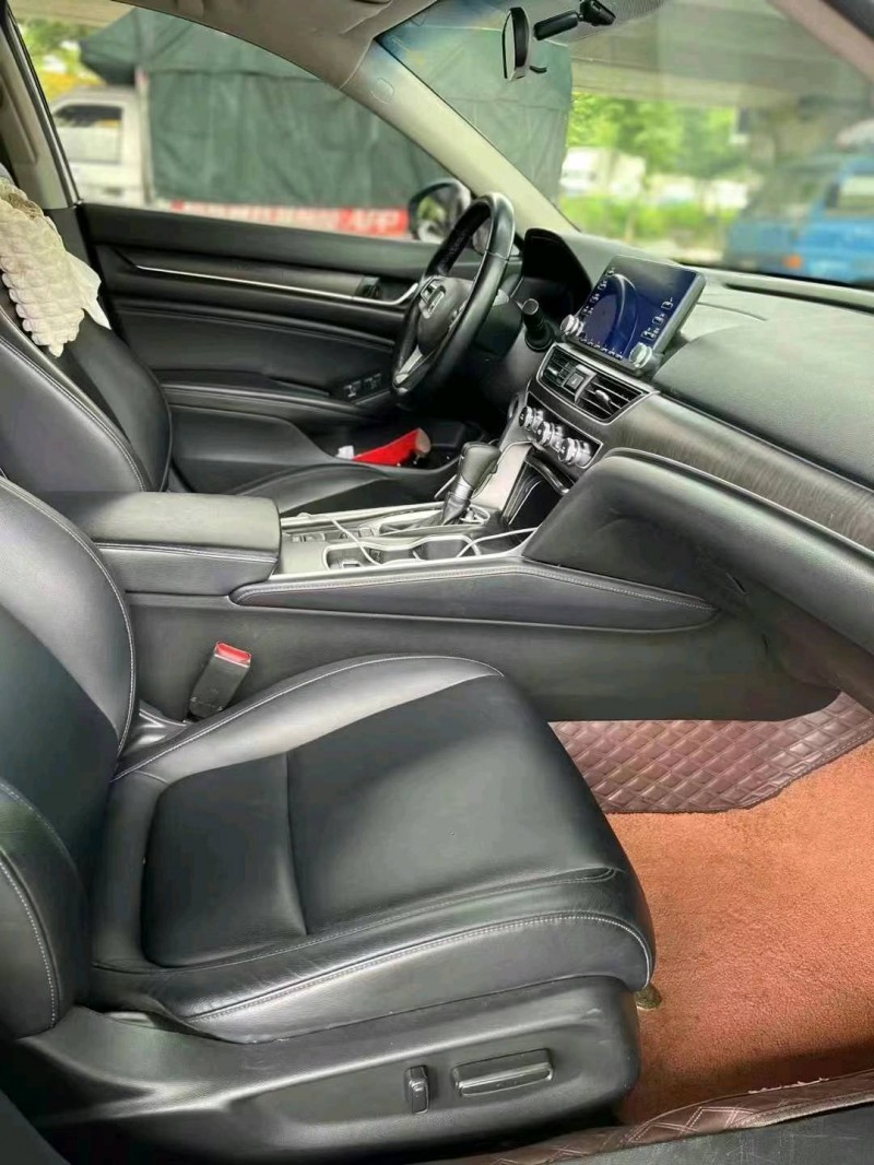 广州19年本田雅阁6