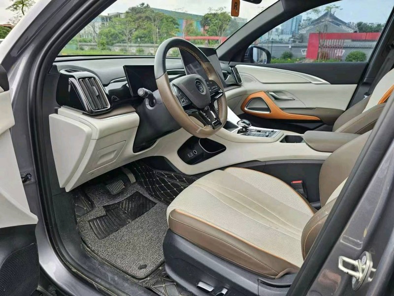 东莞23年比亚迪宋6