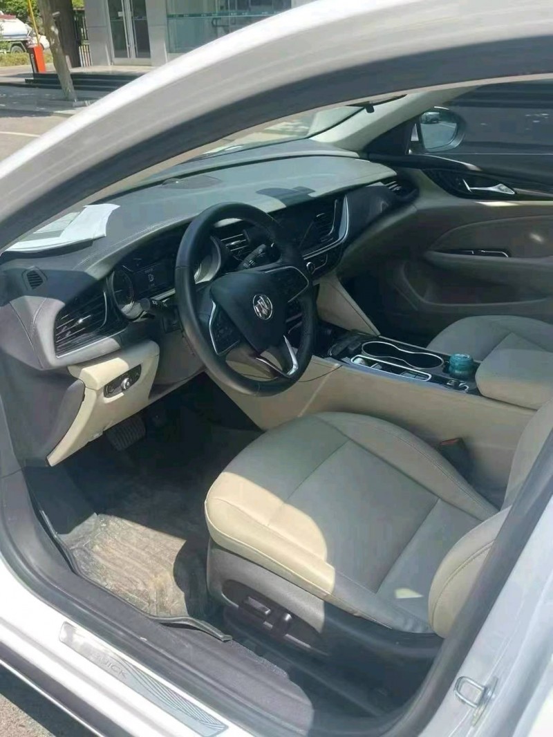 宿迁21年别克君威9