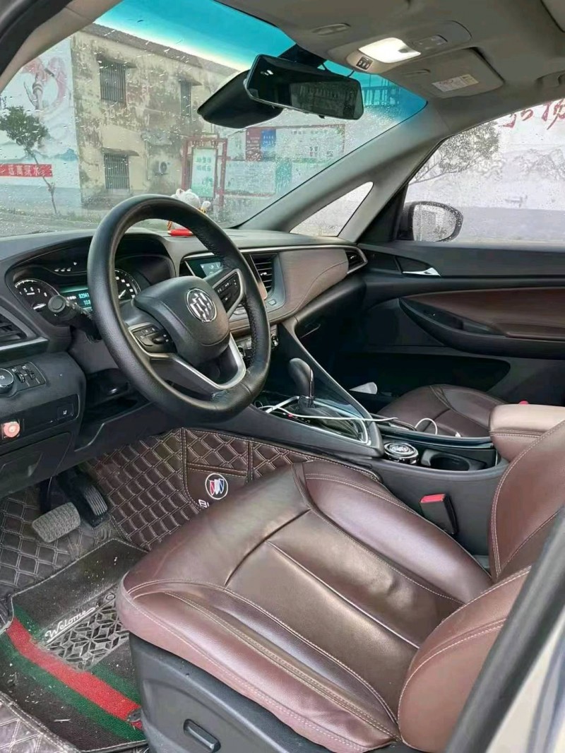 徐州19年别克GL64