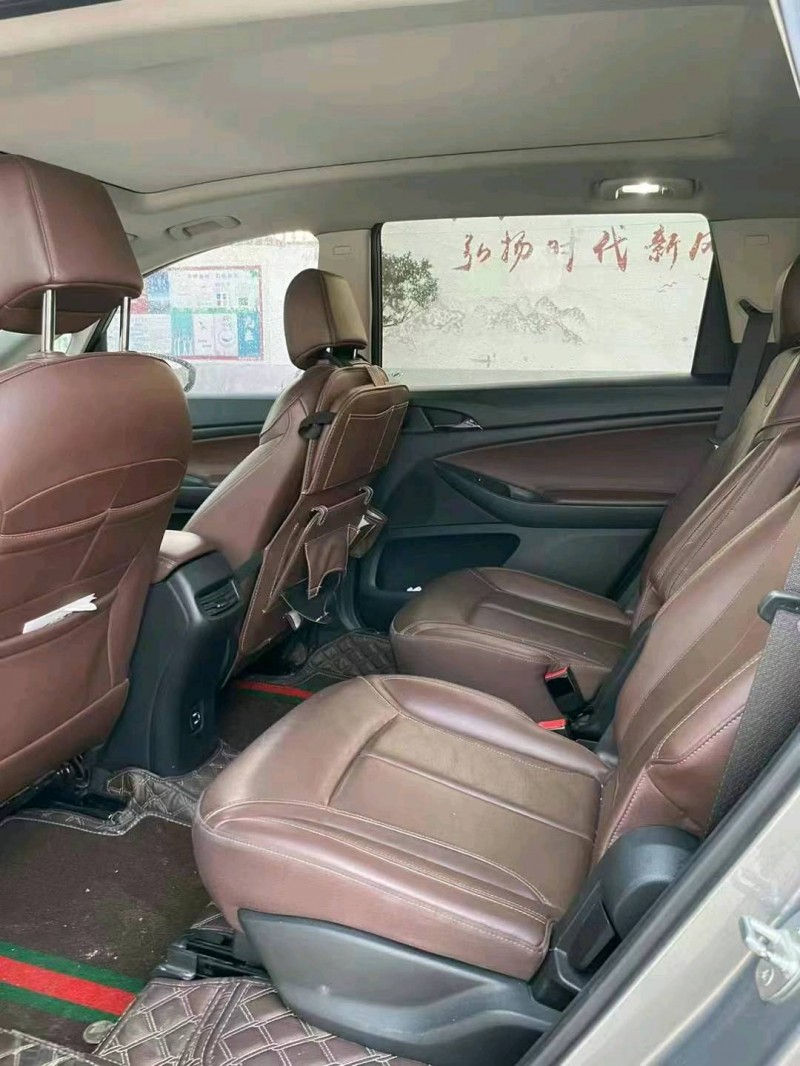 徐州19年别克GL65