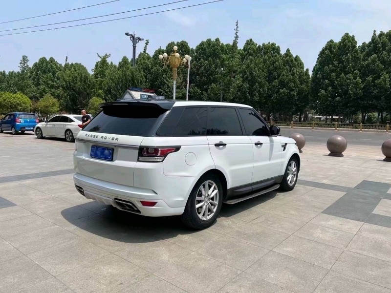 枣庄17年路虎揽胜运动7