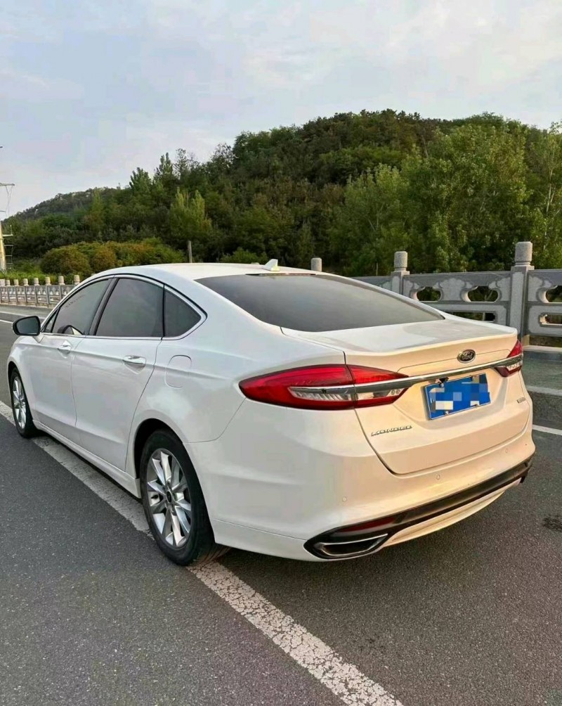 枣庄17年福特蒙迪欧8